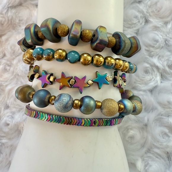 Colorful Star and Bead Iridescent Bracelet Set of 5 - Picture 2 of 4